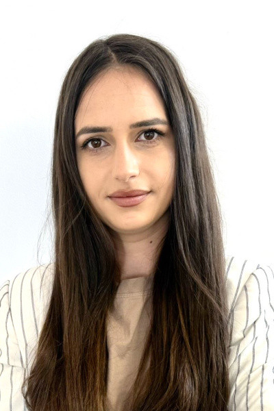 Ionela  Cazacu
