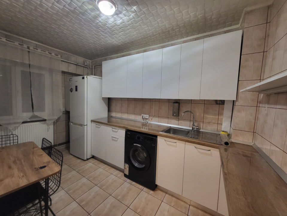 Apartament 2 camere, decomandat, 52 mp, cartierul Lăpuș, Calea București