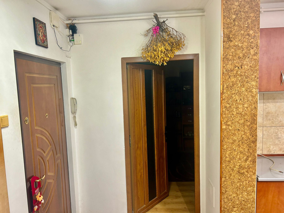 Apartament 2 camere Berceni, zonă liniștită! 