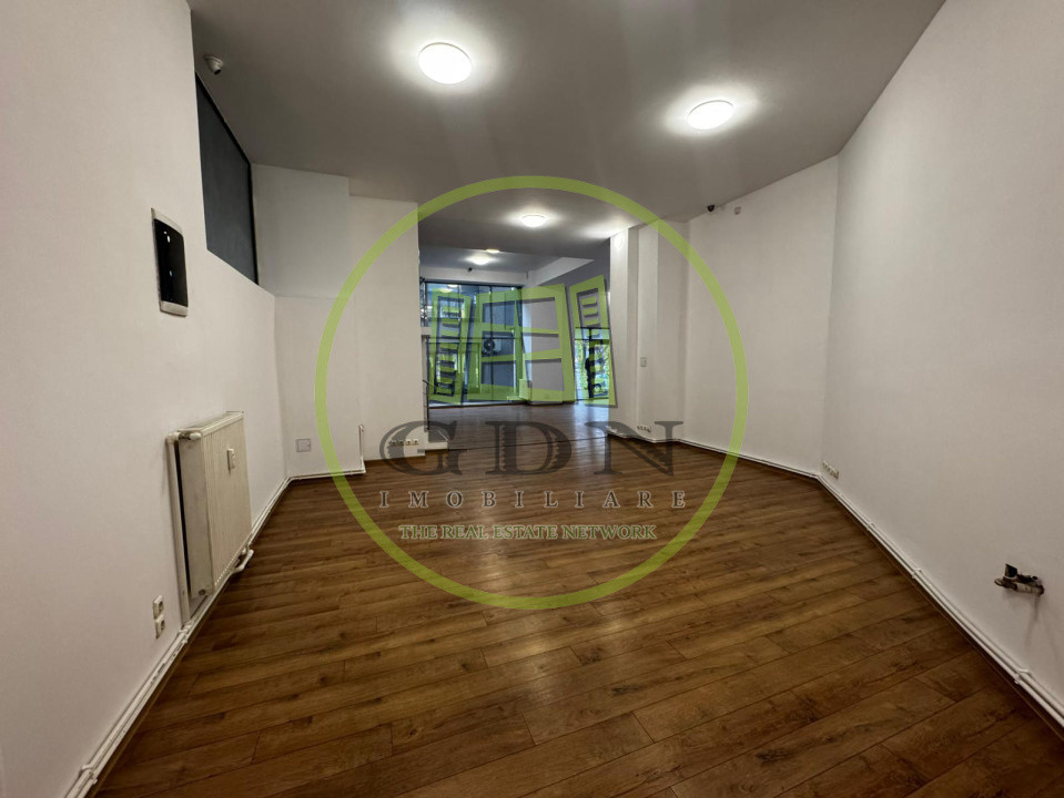 Spatiu comercial, parter, 140mp, Calea Bucuresti.