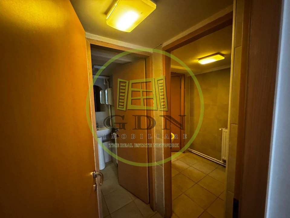 Spatiu comercial, parter, 140mp, Calea Bucuresti.