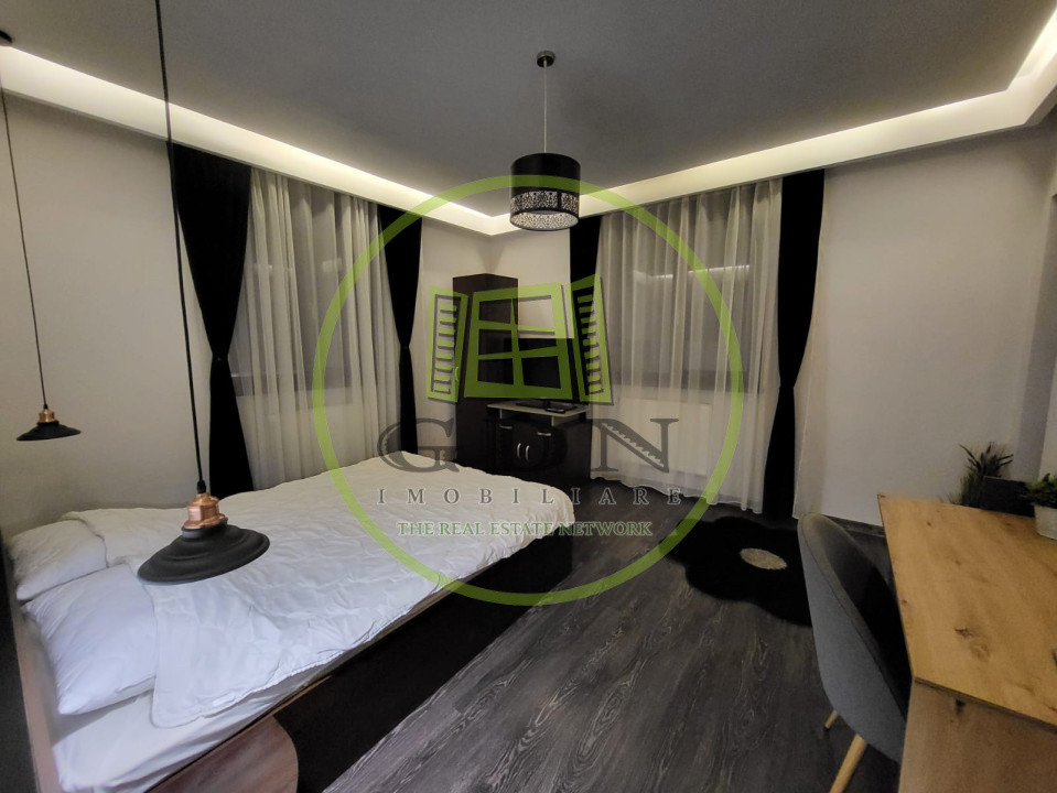 Apartament 2 camere, decomandat, 55 mp, cartier Centru, zona English Park