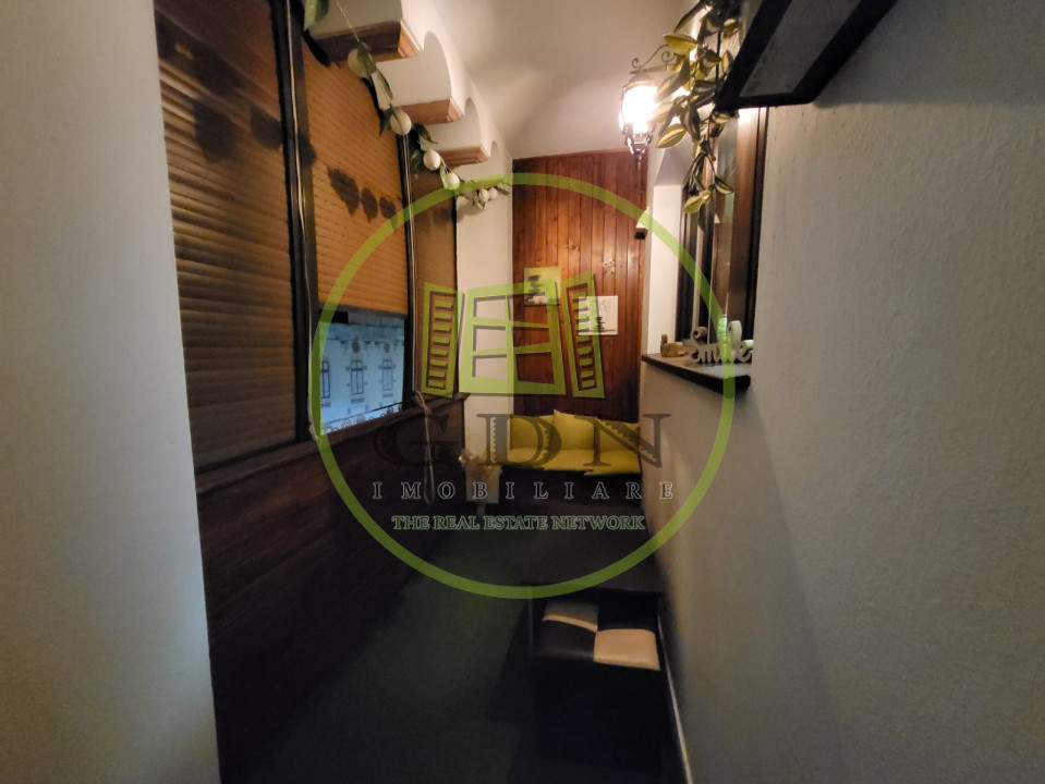 Apartament 2 camere, decomandat, 55 mp, cartier Centru, zona English Park