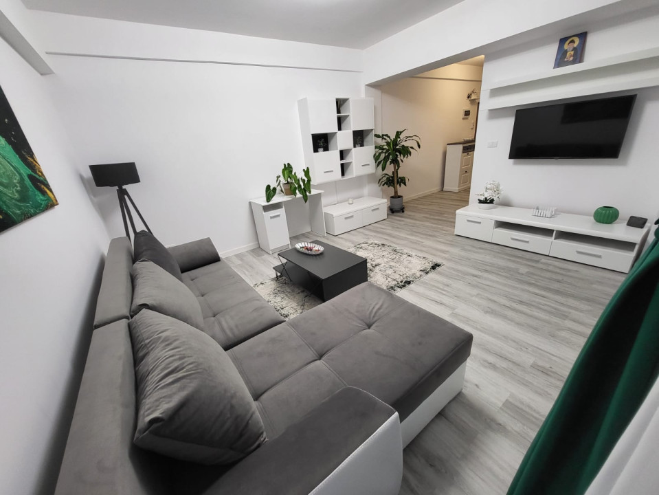 Apartament 2 camere, decomandat, 68 mp, Cartierul 1 Mai, zona Lidl