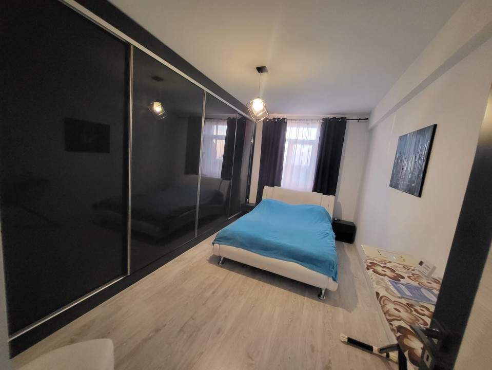 Apartament 2 camere,semidecomandat, zona aeroport