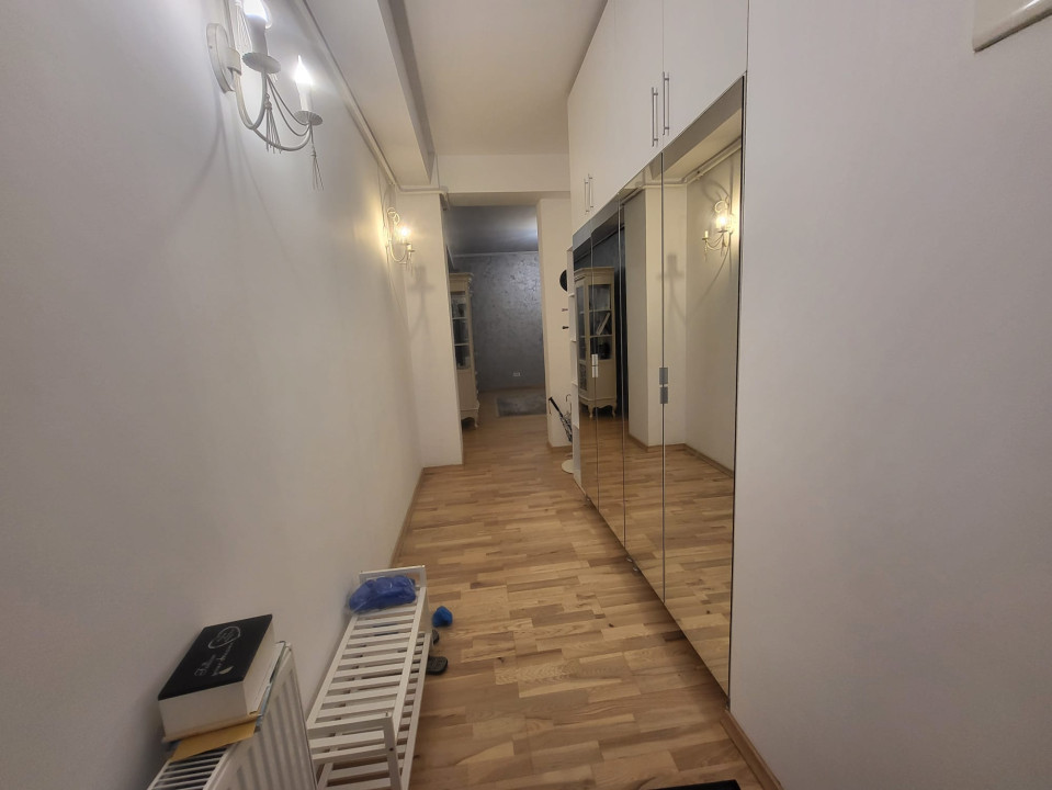 Apartament 3 camere decomandat, 90 mp, cartierul Centru, zona Împaratul Traian 