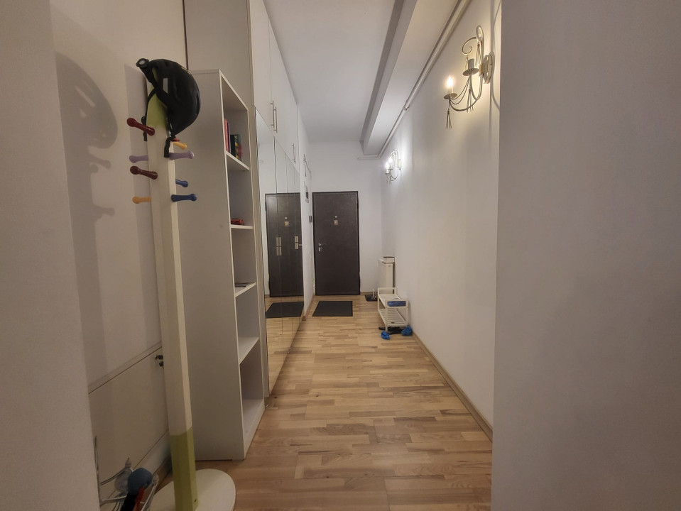 Apartament 3 camere decomandat, 90 mp, cartierul Centru, zona Împaratul Traian 