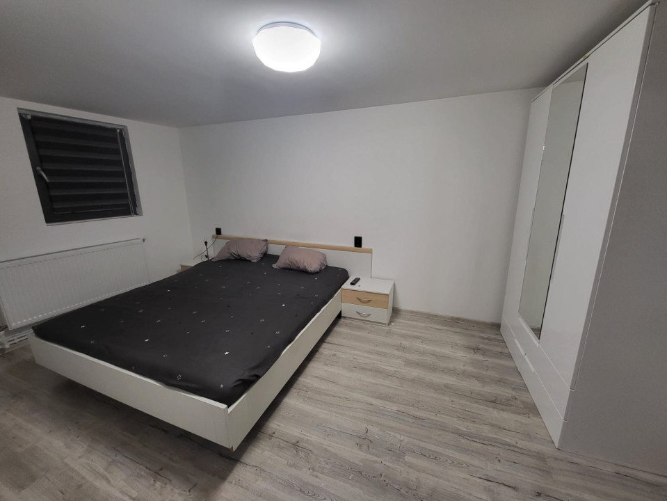 Apartament 2 camere, semidecomandat, 48 mp, cartierul Brestei, zona Profi