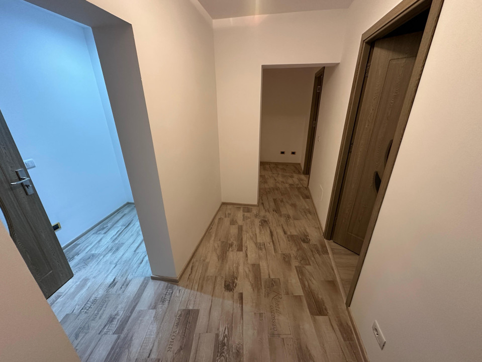 De inchiriat - apartament 2 camere, prima închiriere