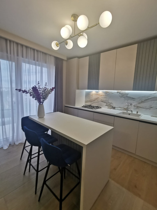 Apart. mobilat și utilat lux, 3 camere, 70 mp., zona Mărăști. IRA