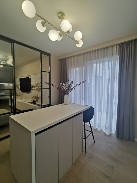 Apart. mobilat și utilat lux, 3 camere, 70 mp., zona Mărăști. IRA