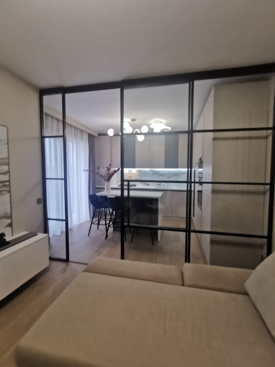 Apart. mobilat și utilat lux, 3 camere, 70 mp., zona Mărăști. IRA