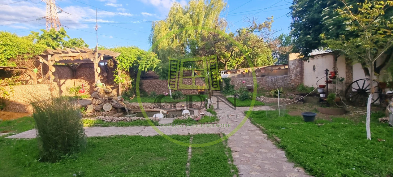 Casă parter cu teren de 1400 mp în Bariera Vâlcii aproape de drumul expres