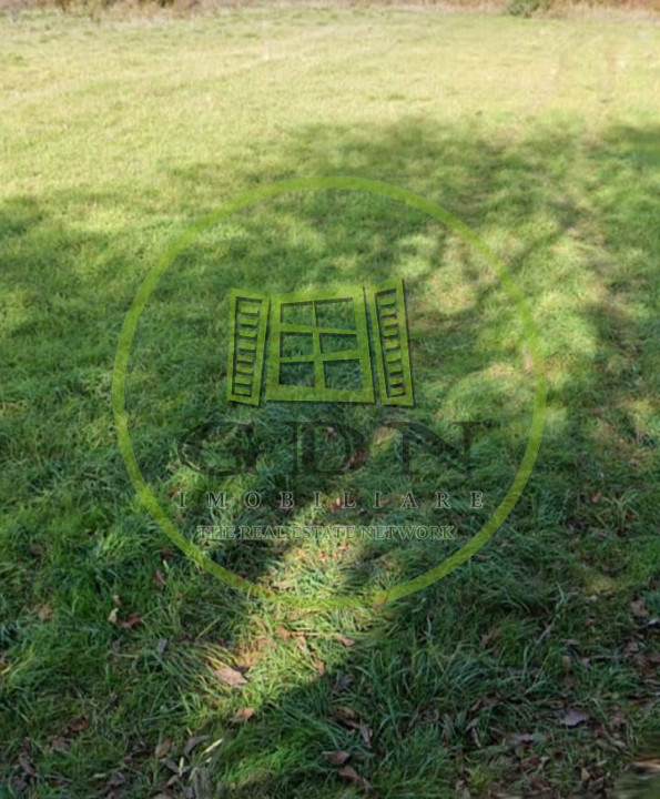 Vanzare teren intravilan  1321 mp in Gusterita