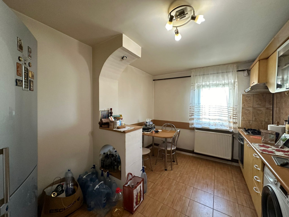 Apartament 3 camere, Brazda lui Novac, 70mp