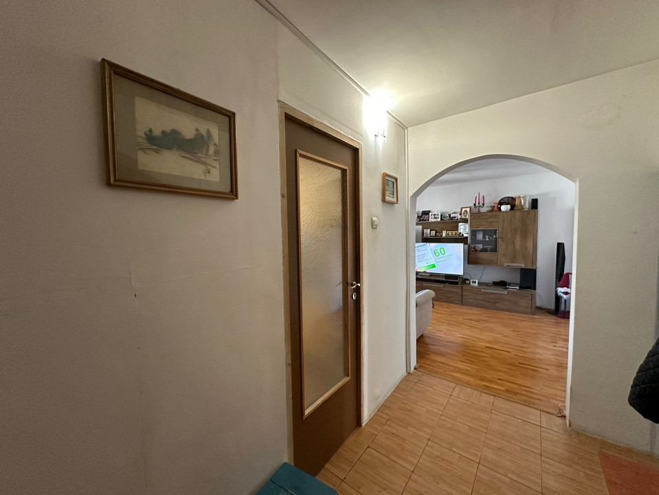 Apartament 3 camere, Brazda lui Novac, 70mp