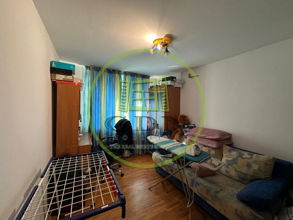 Apartament 3 camere, Brazda lui Novac, 70mp