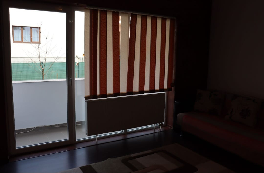 Apartament 2 camere  64 mp mpbilat si cu gradina,  spre inchiriere  in Strand