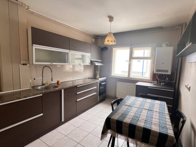 Apartament 3 Camere etaj 2/6 | Parcare + Boxă | Zona Gării 