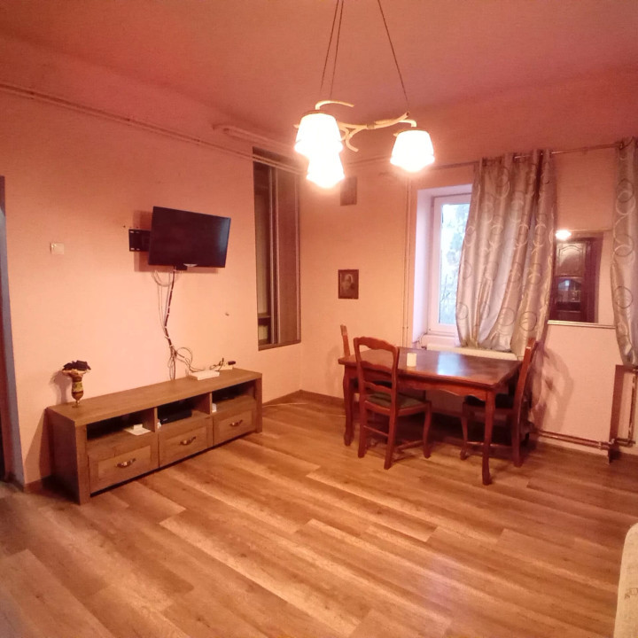 Apartament in Vila in andrei Muresanu!