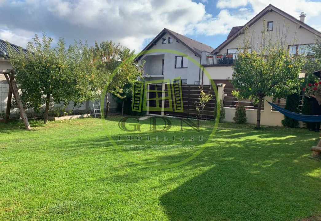 Proprietate 5 camere, suprafata  totala 600mp,oferita spre vanzare in Sura Mica.