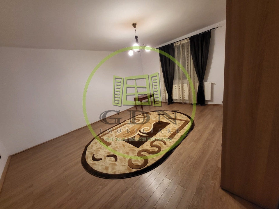 Casă 3 camere decomandată, 140 mp, cartier Bariera Vâlcii