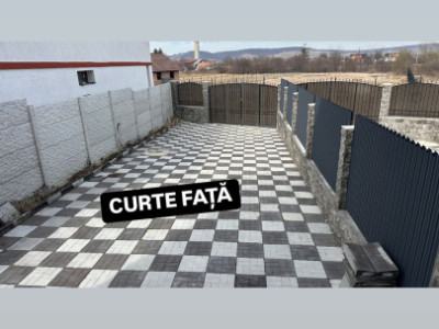 Duplex 3 camere  suprafata totala 267mp,  spre vanzare in Cristian 