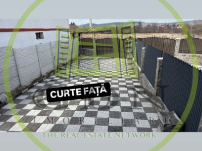 Duplex 3 camere  suprafata totala 267mp,  spre vanzare in Cristian 