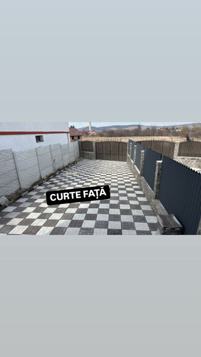 Duplex 3 camere  suprafata totala 252mp spre vanzare in Cristian 