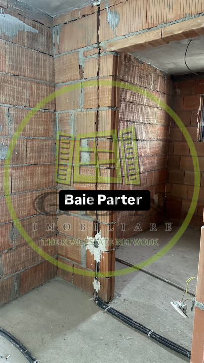 Duplex 3 camere  suprafata totala 252mp spre vanzare in Cristian 