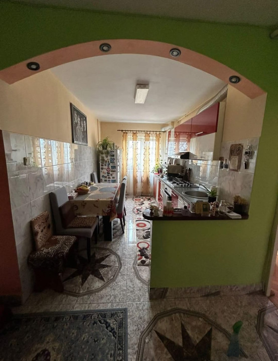 Apartment 3 camere suprafata  totala 70mp spre inchiriere zona Rahovei