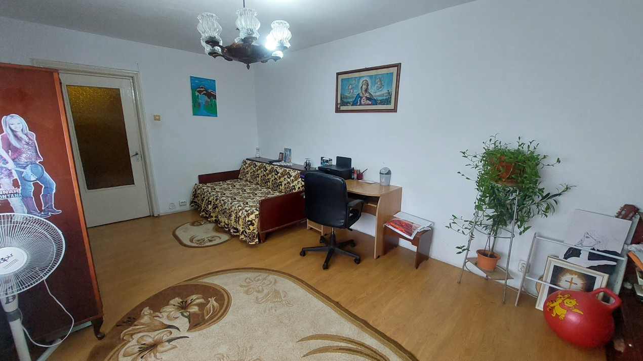 Apartament 2 camere, 57 mp, 1 Mai, zona Spitalul Judetean