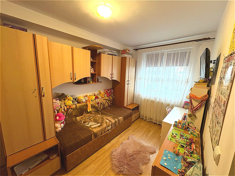 Apartament de vânzare – 4 Camere | 83 mp | Zona Rahovei 