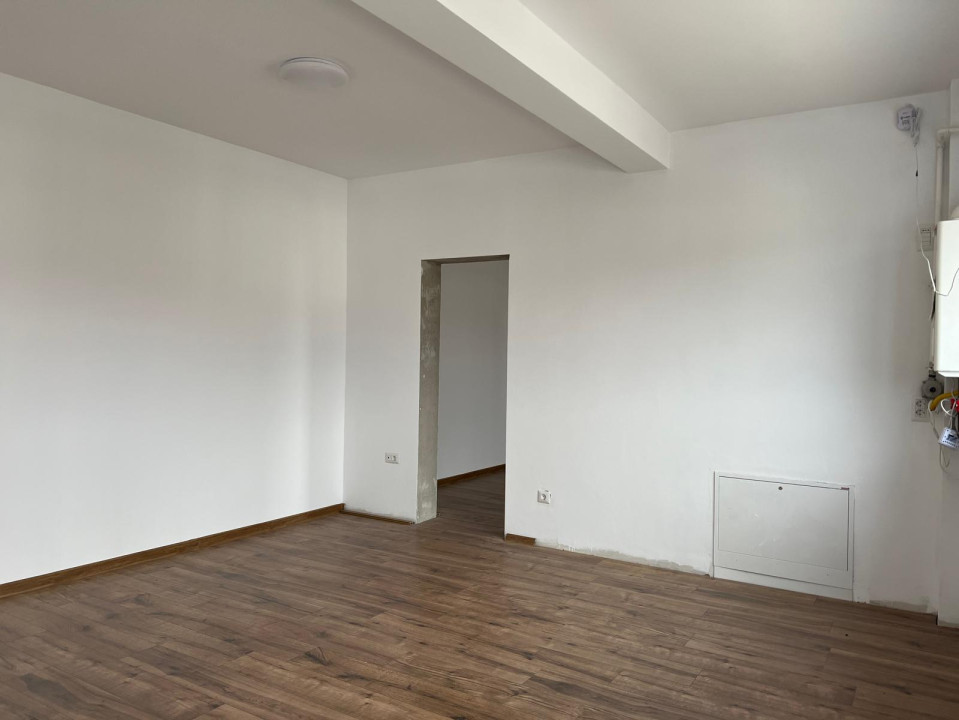 Penthouse 3 camere vedere panoramica spre deal cu terasa, zona centru vechi