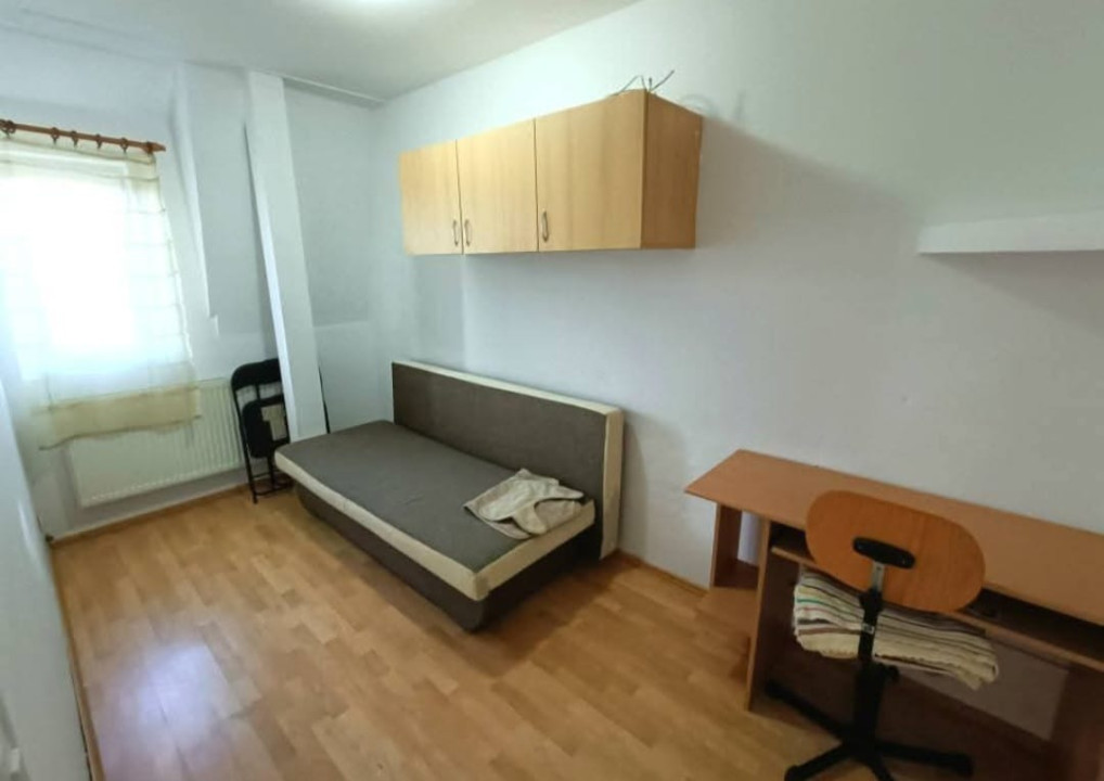 Apartament 2 camere, suprafata utila 38mp, la mansarda spre vanzare in Hipodrom 