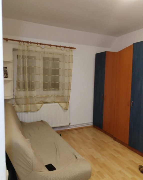 Apartament 2 camere, suprafata utila 38mp, la mansarda spre vanzare in Hipodrom 