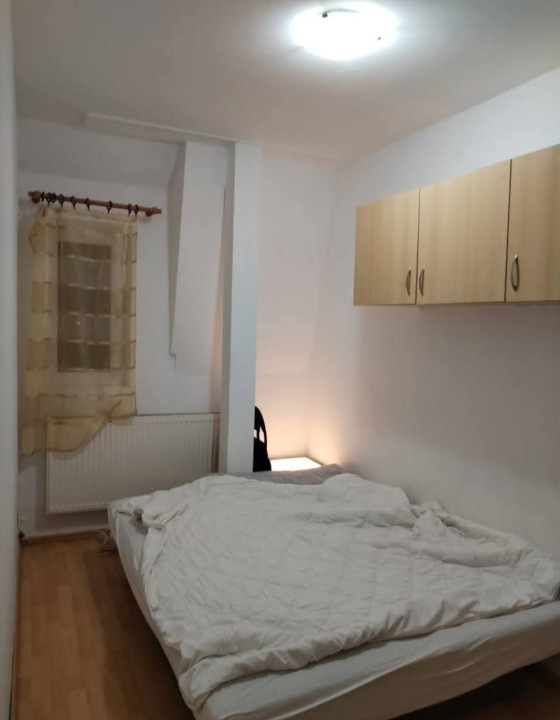 Apartament 2 camere, suprafata utila 38mp, la mansarda spre vanzare in Hipodrom 