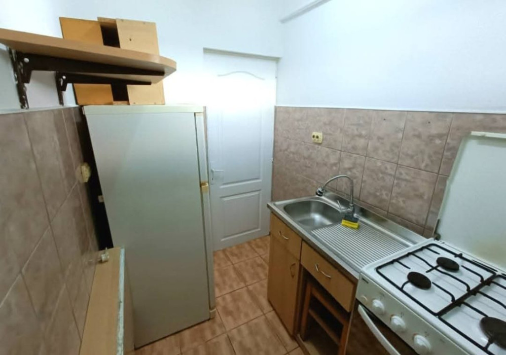 Apartament 2 camere, suprafata utila 38mp, la mansarda spre vanzare in Hipodrom 