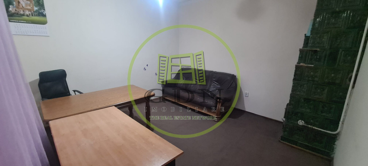 Spațiu Comercial zonă centrală 15mp la parterul unei case