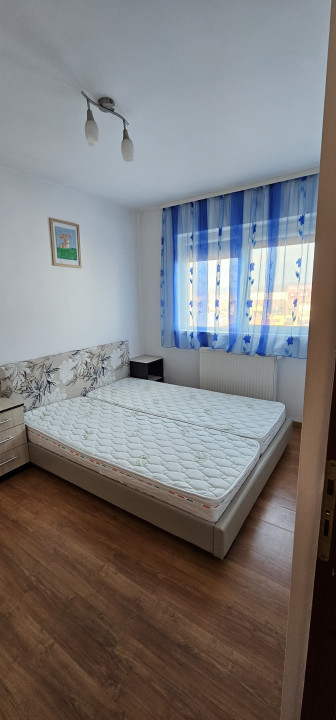 Apartament 4 camere de vânzare  | 84 mp | zona Cedonia