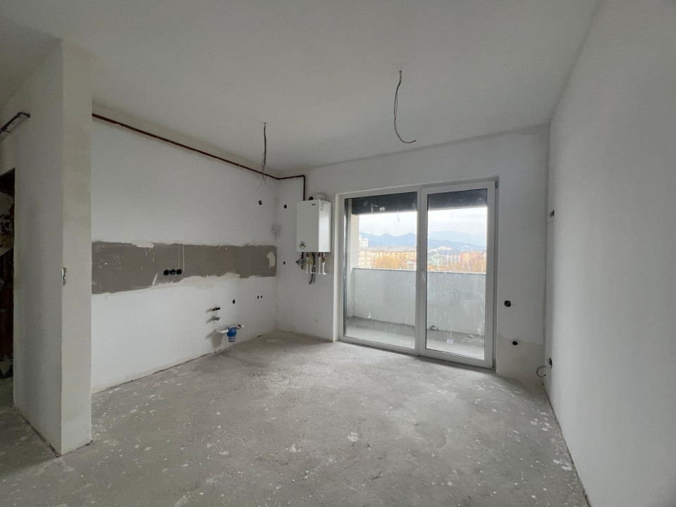 Apartament 2 camere zona Piata Salajanca cu spatiu la mansarda