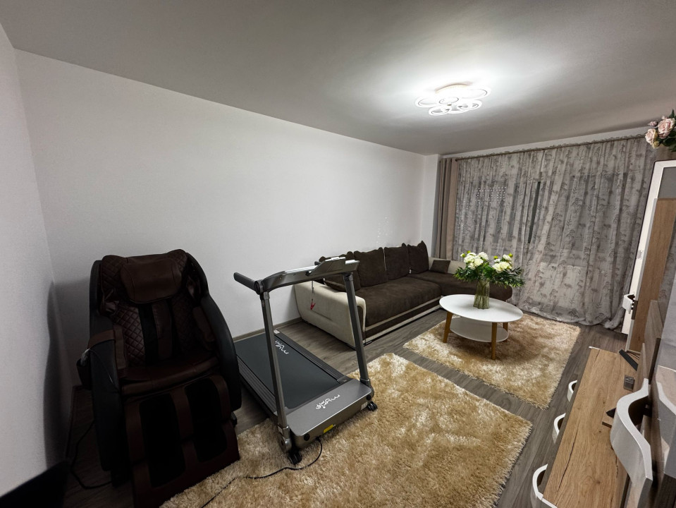 Apartament 2 camere, decomandat, 54mp, cartier Cornitoiu, Unitatea Militara