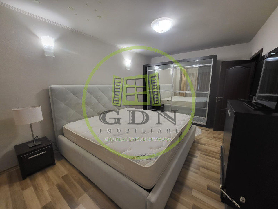 Apartament 3 camere, open space, 74 mp, Calea Severinului, zona Dedeman.