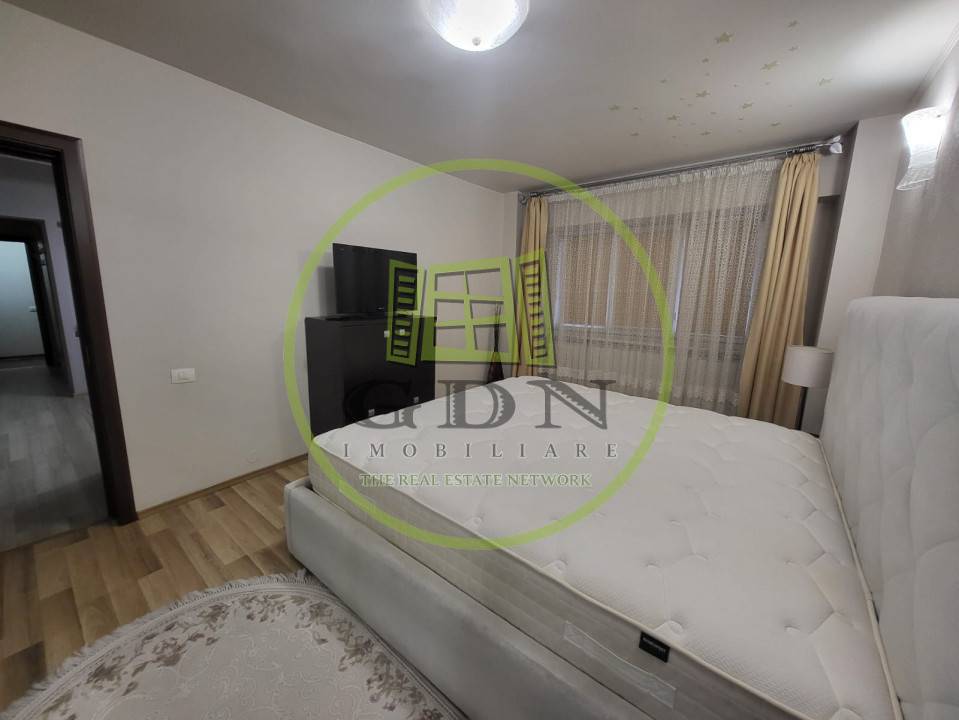 Apartament 3 camere, open space, 74 mp, Calea Severinului, zona Dedeman.