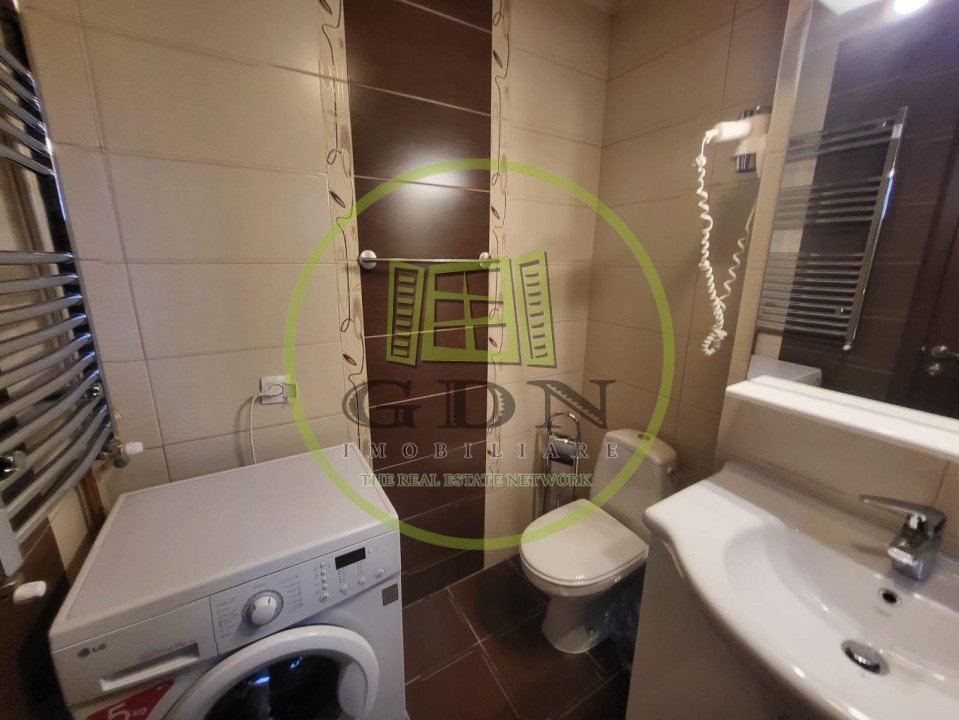 Apartament 3 camere, open space, 74 mp, Calea Severinului, zona Dedeman.