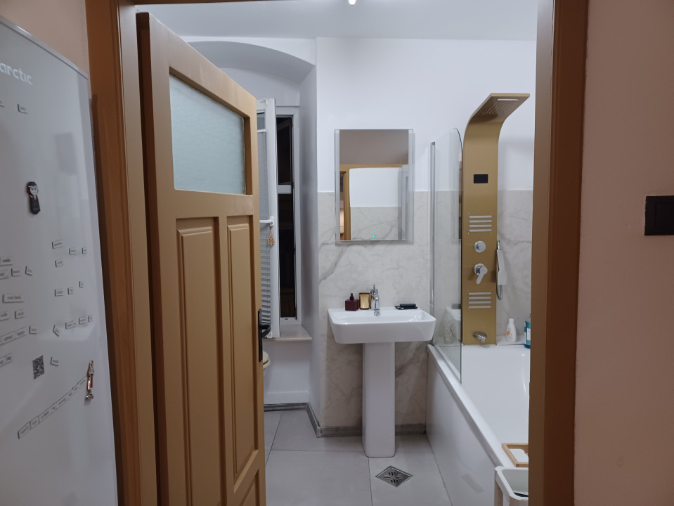 Apartament in casa declarata Monument Istoric