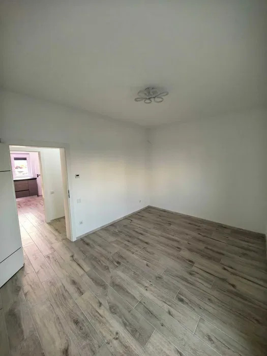 Apartament de vânzare – 3 canere | 70 mp | Deventer- zona Tineretului 