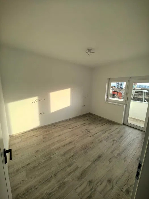 Apartament de vânzare – 3 canere | 70 mp | Deventer- zona Tineretului 