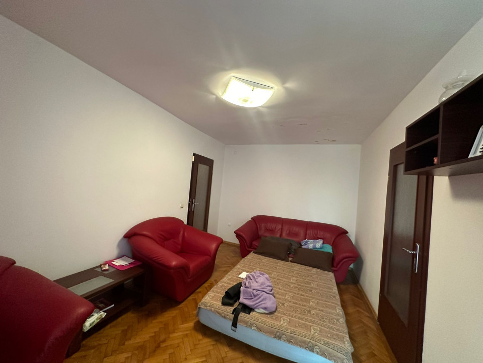 Apartament 2 camere, Calea Bucuresti, Zona Facultatea de Drept