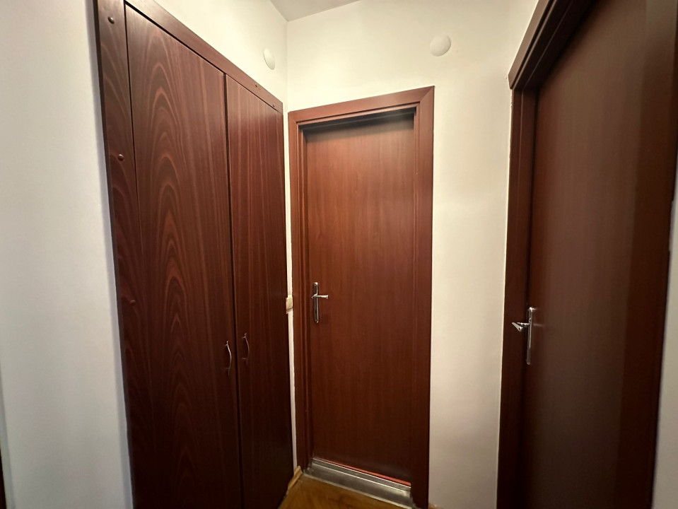 Apartament 2 camere, Calea Bucuresti, Zona Facultatea de Drept